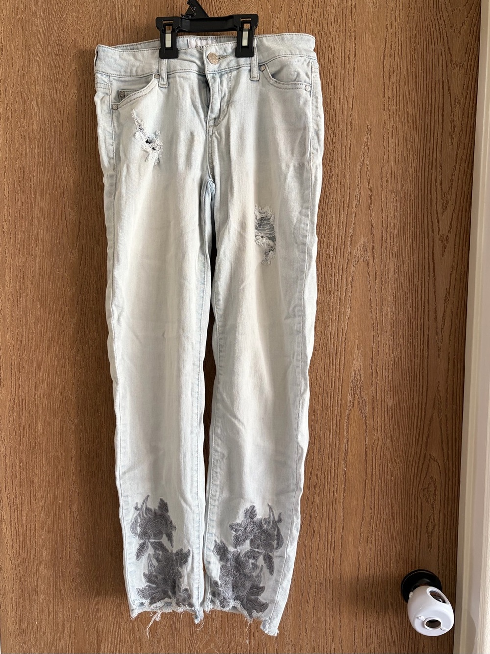 Celebrity Pink Light Blue Distressed Denim Jeans Floral Embroidered bottoms
